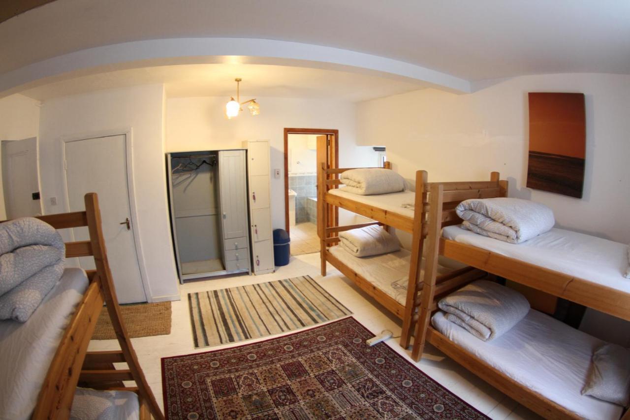 The Boathouse Lodge Hostel Bundoran Esterno foto