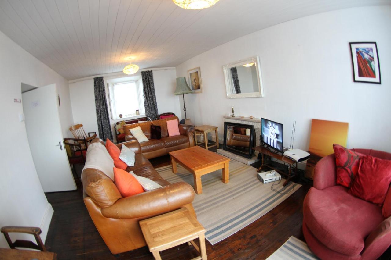 The Boathouse Lodge Hostel Bundoran Esterno foto