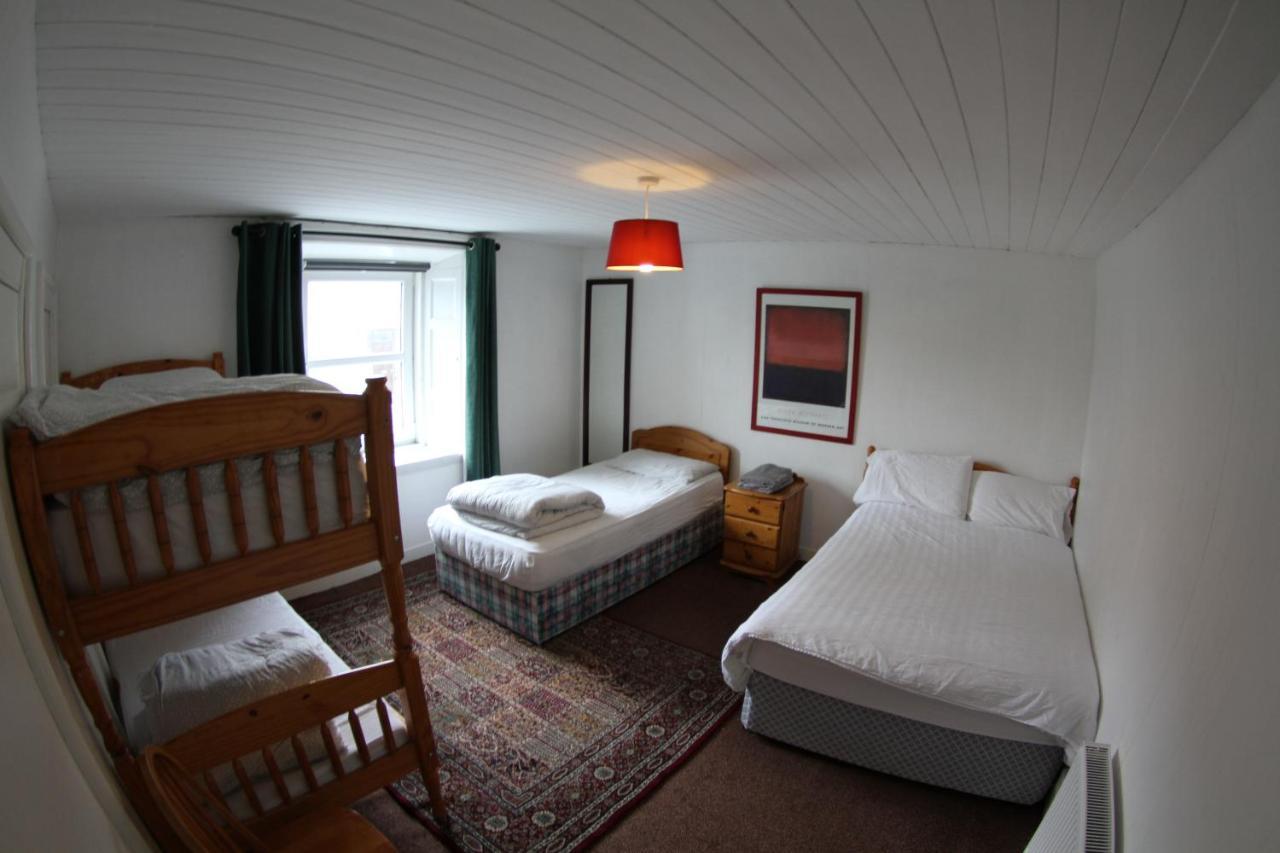 The Boathouse Lodge Hostel Bundoran Esterno foto