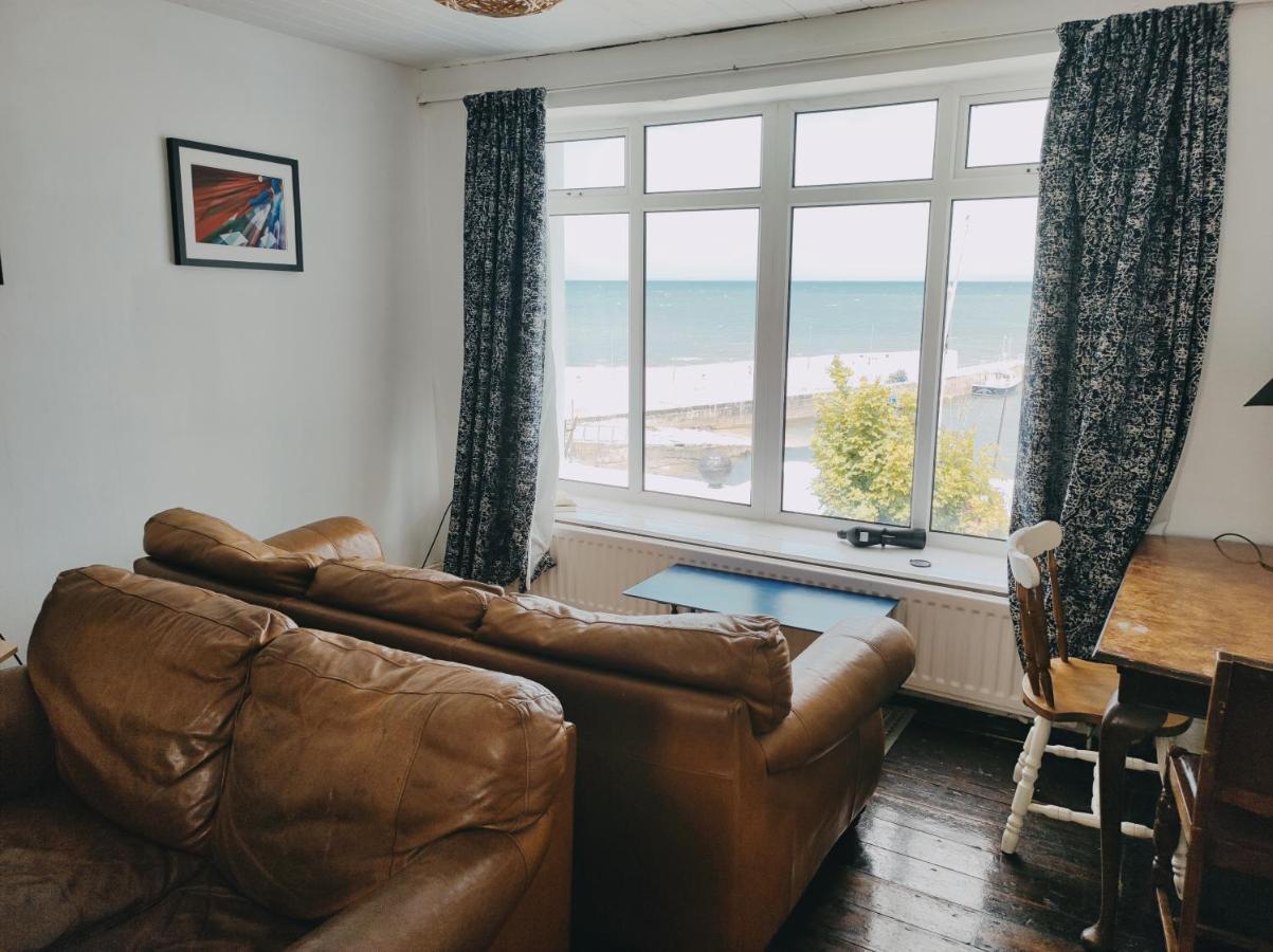 The Boathouse Lodge Hostel Bundoran Esterno foto